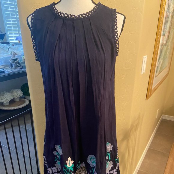 Cable & Gauge Dresses Cable Gauge Cupio Shift Navy Dress M Floral